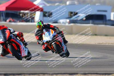 media/Dec-18-2022-SoCal Trackdays (Sun) [[8099a50955]]/Turn 2 (950am)/